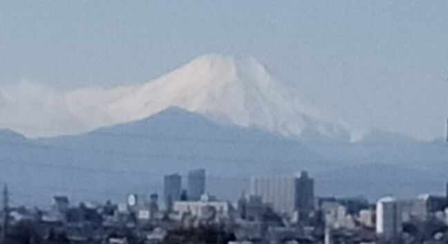 お立ち台から撮影した富士山