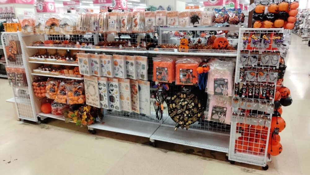 ハロウィングッツ棚その1